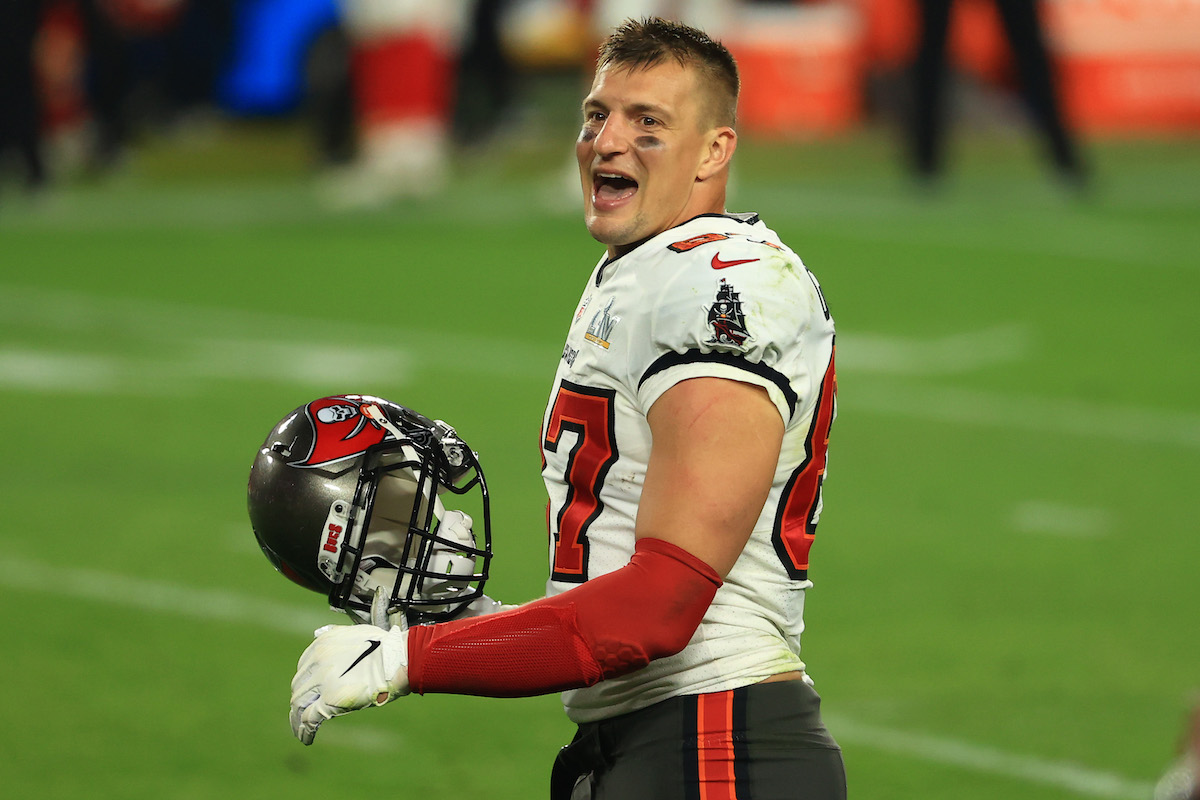 Tampa Bay Buccaneers TE Rob Gronkowski's releasing his own version of rare digital sports cards