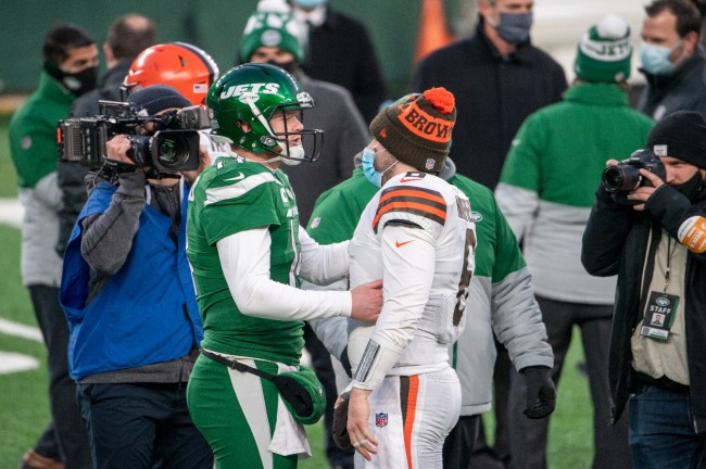 Sam Darnold Insists He's 'Cool' With Baker Mayfield In Carolina And Gives Shocking Admission On QB Battle