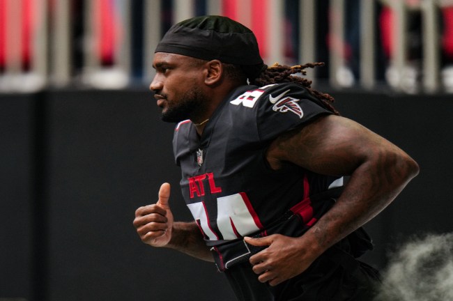 Cordarrelle Patterson Shows Up To Falcons Training Camp In Style