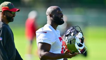 Buccaneers Coaches Reportedly Furious At Leonard Fournette For Showing Up To Camp At Astonishing Weight