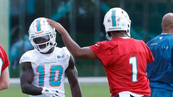 New Dolphins WR Tyreek Hill Is Showcasing His Top-Notch Speed During Camp